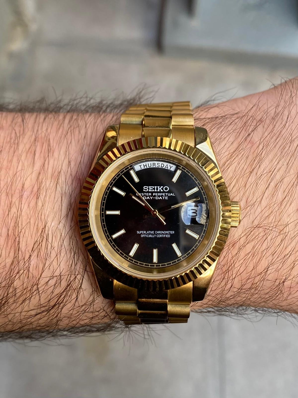 SEIKO MOD SEIKODATE BLACK YELLOW GOLD